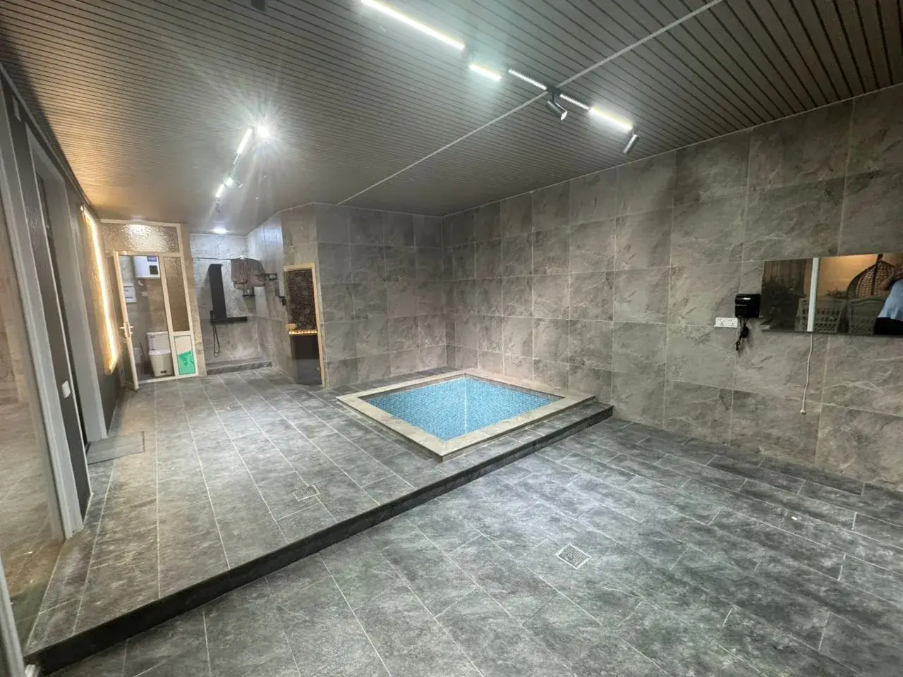 Aqua Cottage 2