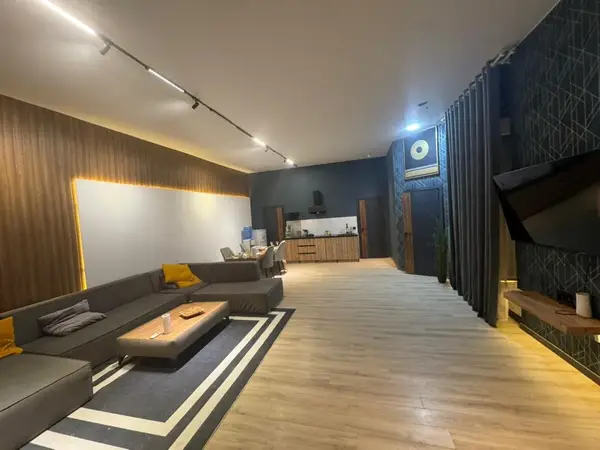 Aqua Cottage 1